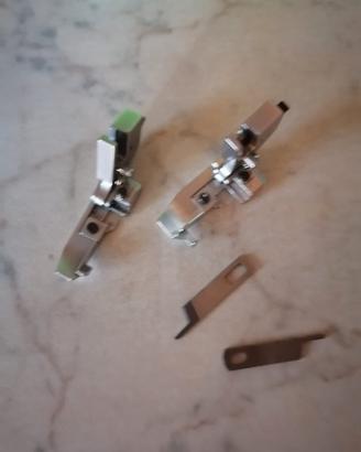 2 piedini per tagliacuci Brother lok546d