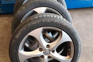 cerchi lega per WV R17 con pneumatici 