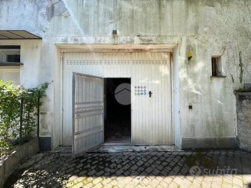 MAGAZZINO A ARENZANO