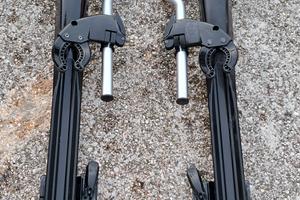 porta biciclette con agganci universali