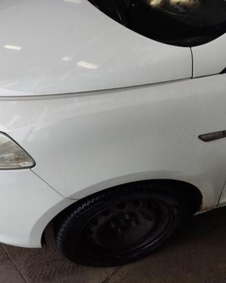 Parafango sinistro LANCIA YPSILON del 2011