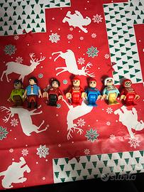 Personaggi simil Lego