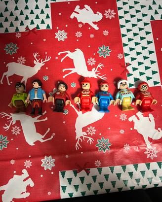 Personaggi simil Lego