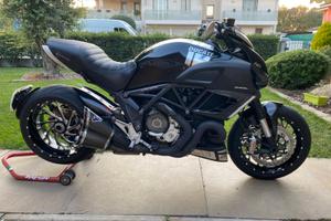 ducati diavel 1200
