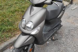 scooter Yamaha 50 cc 2012 4T