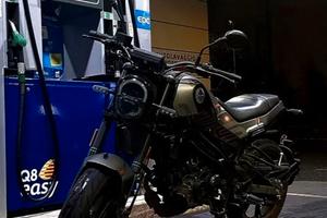 Benelli Leoncino 125cc