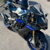 Yamaha R1M 2022