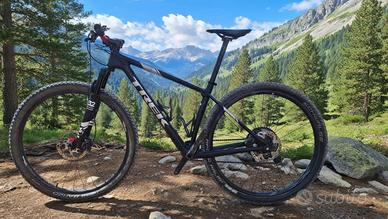Mountainbike Trek Pro Caliber 9.7