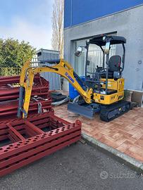 Mini escavatore XCMG Mod.XE19E Prezzo PROMO