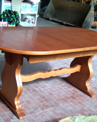 Tavolo da pranzo, salotto in legno con sedie