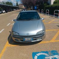 Opel tigra 1600