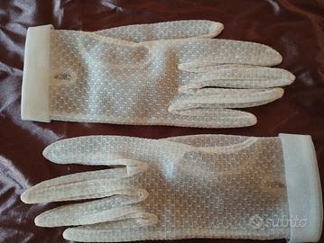 Guanti vintage avorio velati  