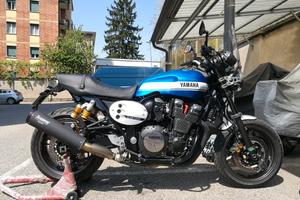 Yamaha XJR 1300