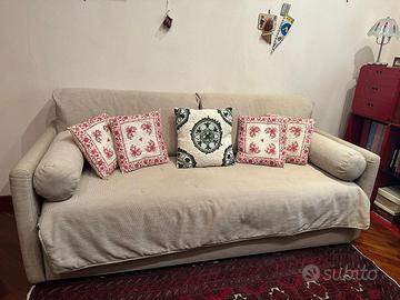 Divano con doppio letto
