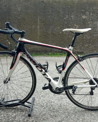 Bici da corsa in carbonio Kuota Kobalt taglia M