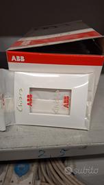 placca 3 posti, interruttori, pulsante, deviatorer