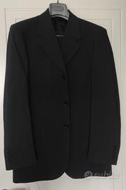 Completo da uomo classico 