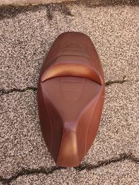 Sella e specchietti laterali piaggio Beverly 300