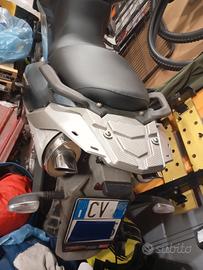 Aprilia etv Caponord 1000 del 2006 