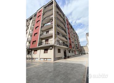 4 LOCALI A CASTROVILLARI