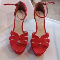 scarpe rosse con tacco alto 