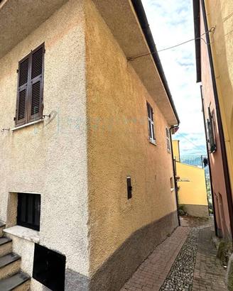 Casa indipendente di 108 m² con 5 locali a Vendone