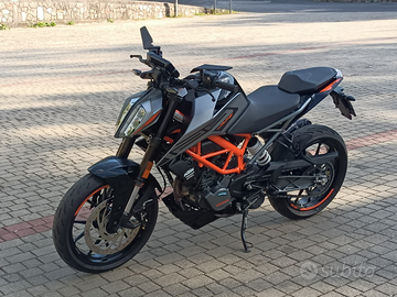 KTM Duke 125 2022 ABS