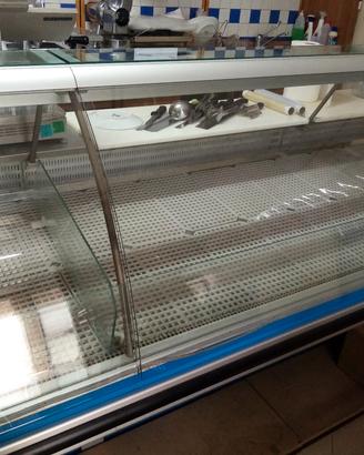 arredamento per negozio 