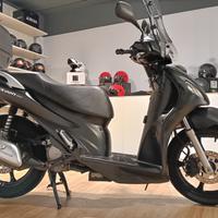 Suzuki sixteen 125-2011