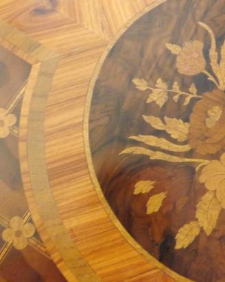 tavolo e credenza mobili antiquariato