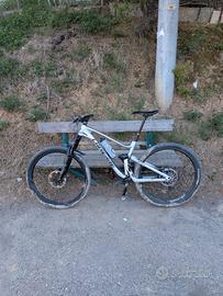 MTB Lapierre Spicy 6.9 full carbon Tg L