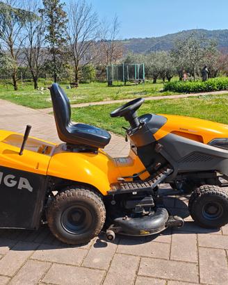 Trattorino tosaerba Stiga bicilindrico