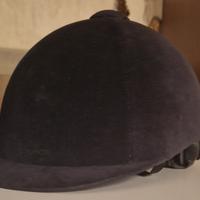 Cap (casco per equitazione) ragazza