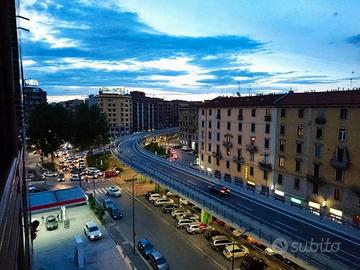 Ampio bilocale zona sud Milano