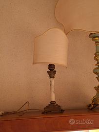 Lume lampada da tavolo con base in marmo