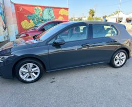 VOLKSWAGEN Golf 8ª serie - 2020