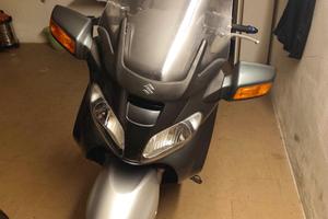 SUZUKI BURGMAN 650