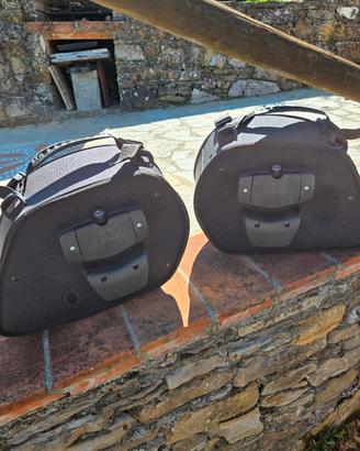borse per Benelli Leoncino Bobber 400