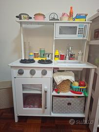 cucina a giocattolo 