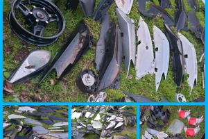 Tmax 500 carene DA RIVEDERE PLASTICHE 6 SACCHI