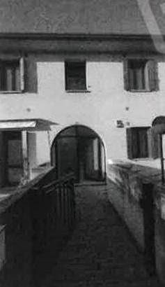 Immobile in asta di 95 m² con 2 locali e box auto 