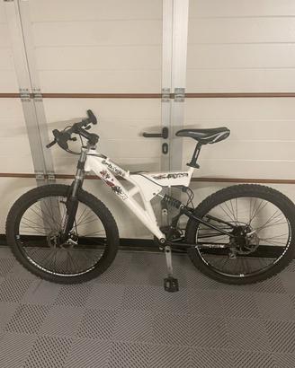 Bicicletta MTB