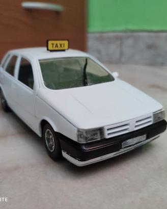 MODELLINO FIAT TIPO TAXY - SCALA 1:24