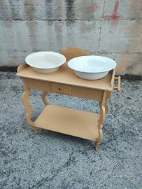 Lavabo da bagno antico