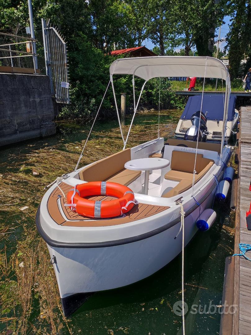 Open Valory 525 con Tohatsu 40hp usati stagionali