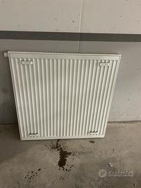 2 Termosifoni 90x90 (6,5cm)