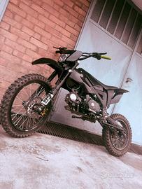 Pit bike 125