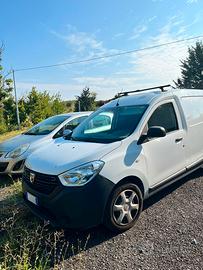 Dacia Dokker Autocarro