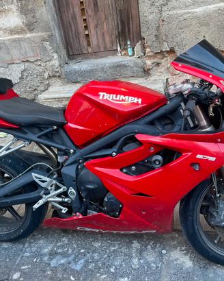 Triumph daytona 675