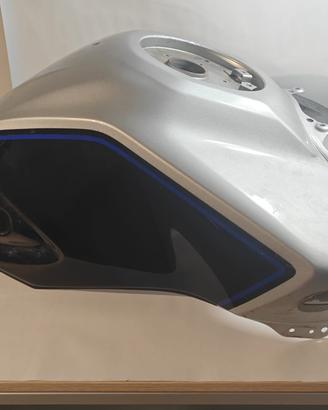 Serbatoio Yamaha MT-09 SP 2025 - Da Riparare